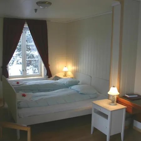 Pollfoss Gjestehus & Otel