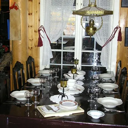 Pollfoss Gjestehus & Otel 3*