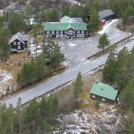 Pollfoss Gjestehus & Hotel Bismo